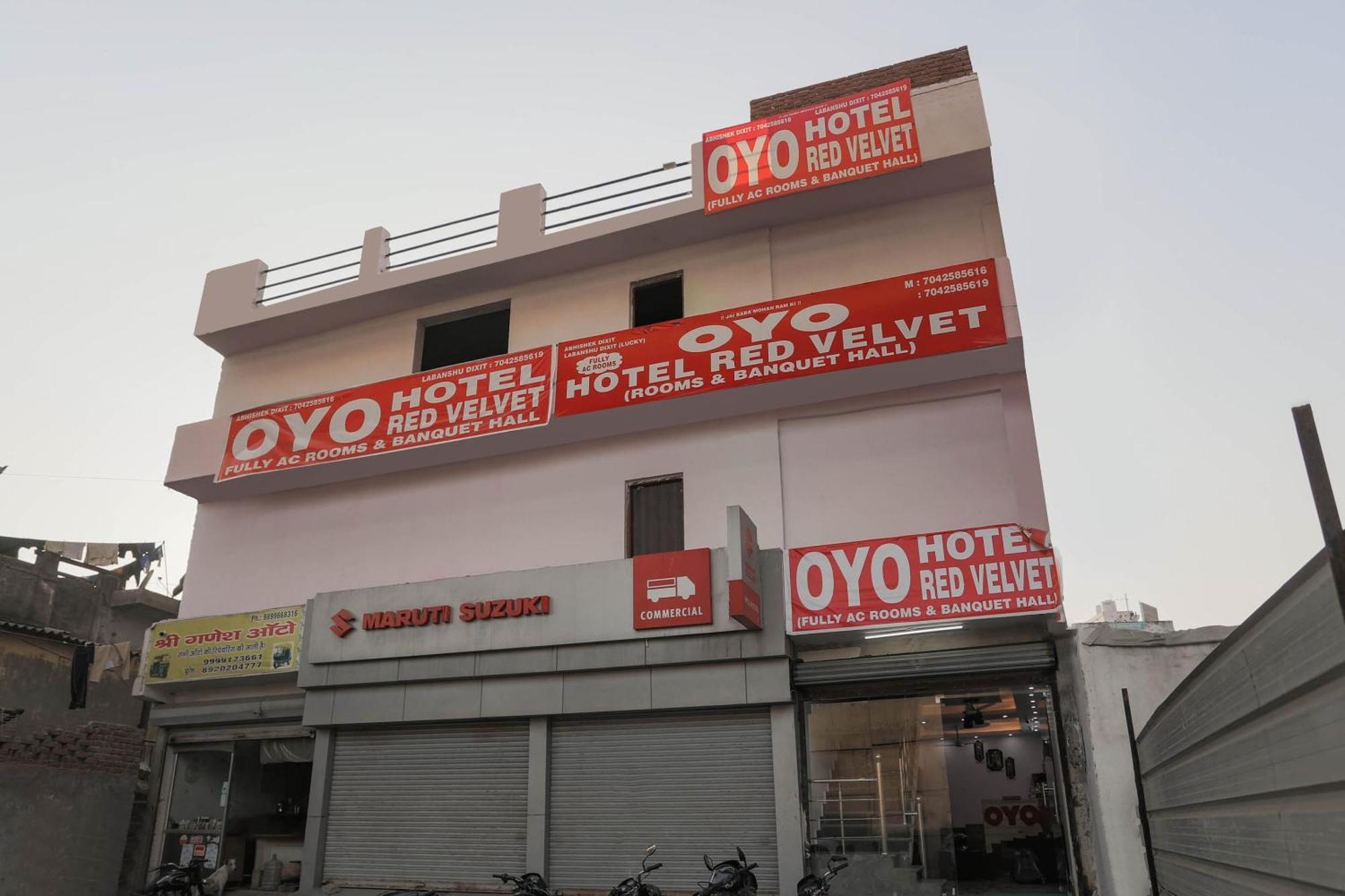 Hotel O Red Velvet Rooms & Banquet Faridabad Exteriör bild